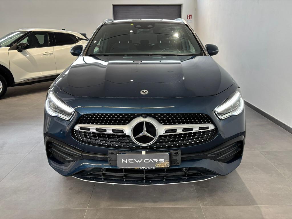 MERCEDES-BENZ GLA 200 D AUTOMATIC 4MATIC PREMIUM
