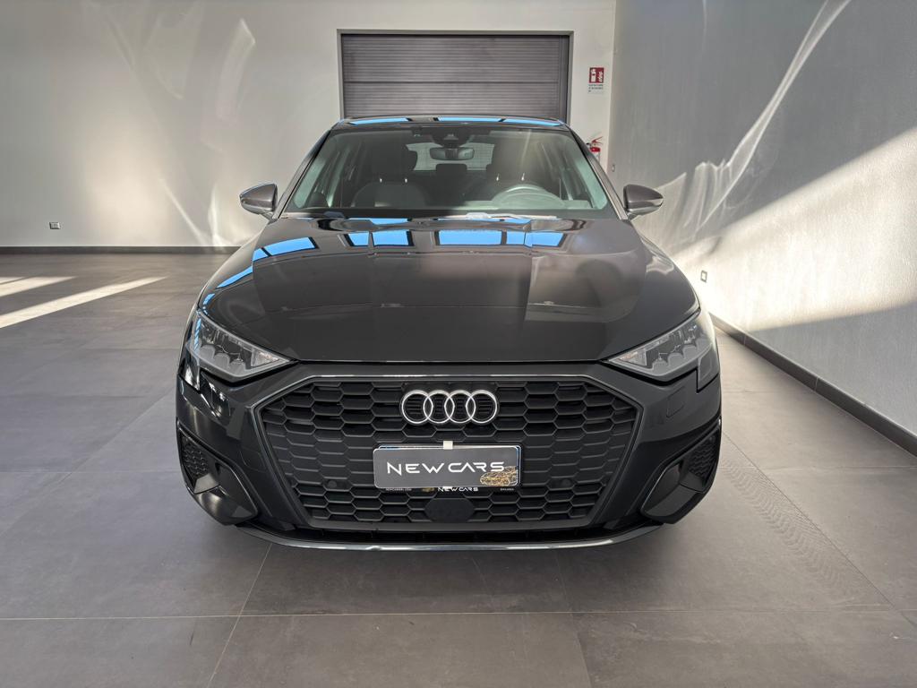 AUDI A3 30 TDI S TRONIC BUSINESS S. BACK